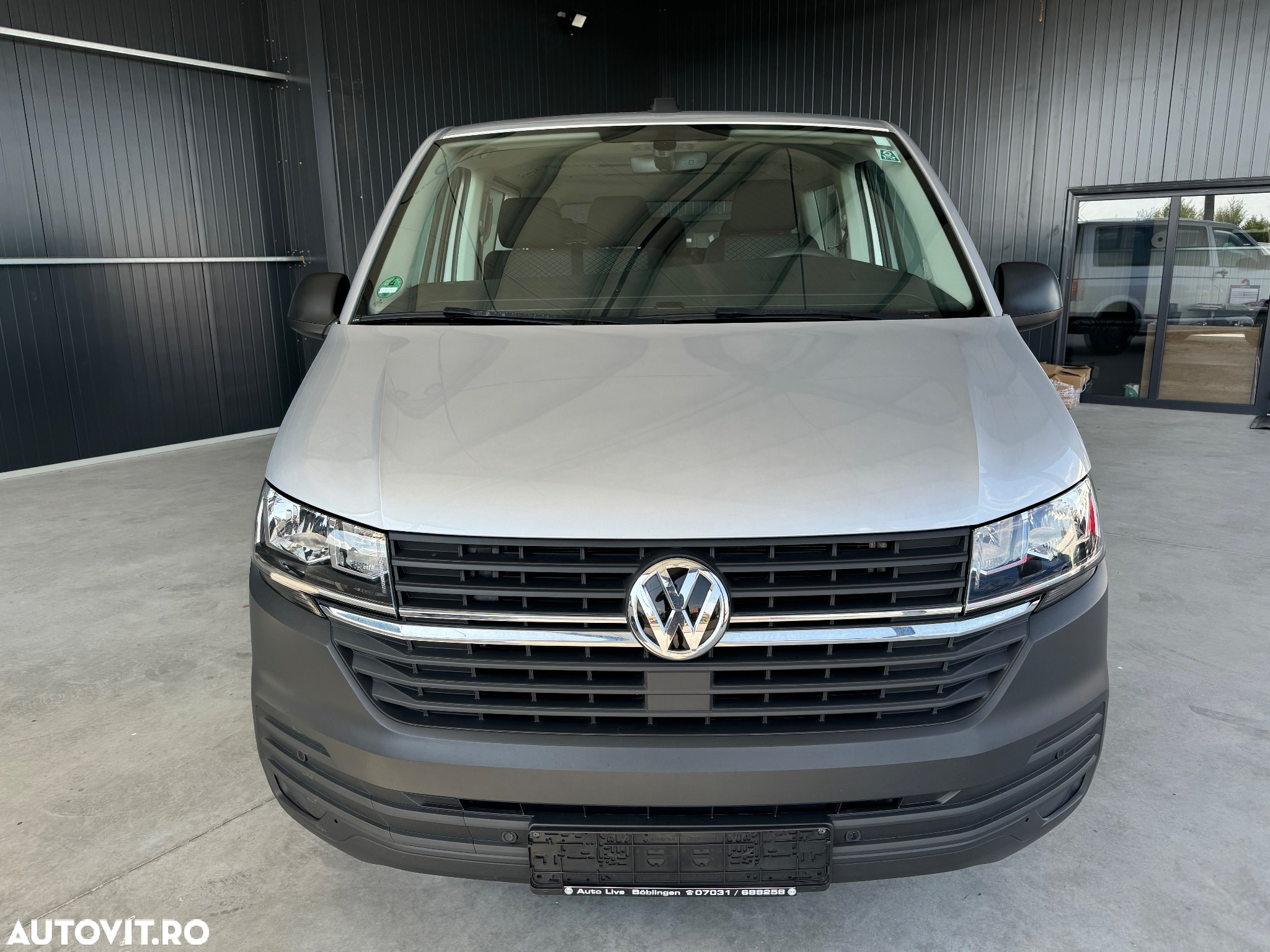 Volkswagen Caravelle T6.1 2.0 TDI 110 kW KR Highline - 11