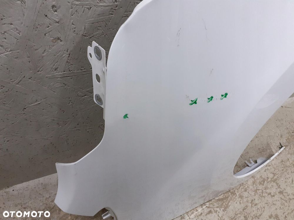 BŁOTNIK PRZEDNI PRZÓD PRAWY RENAULT KANGOO III 3 IV 4 2021-> - 5