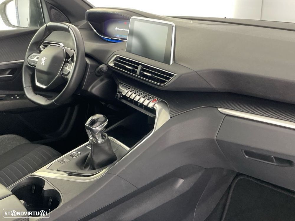 Peugeot 5008 1.2 PureTech Active Pack - 22