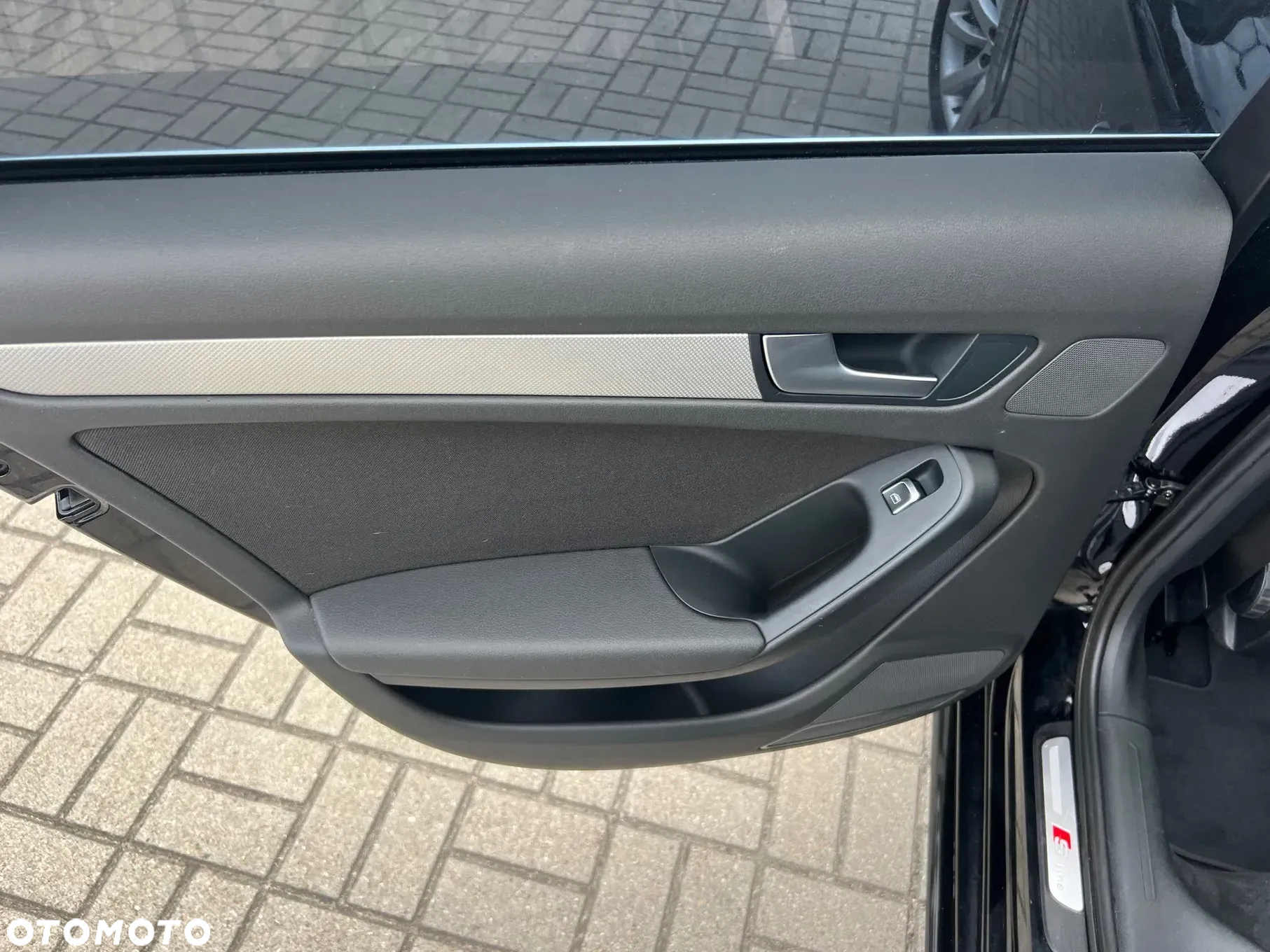 Audi A4 Avant 2.0 TDI DPF clean diesel quattro S tronic S line Sportpaket - 23