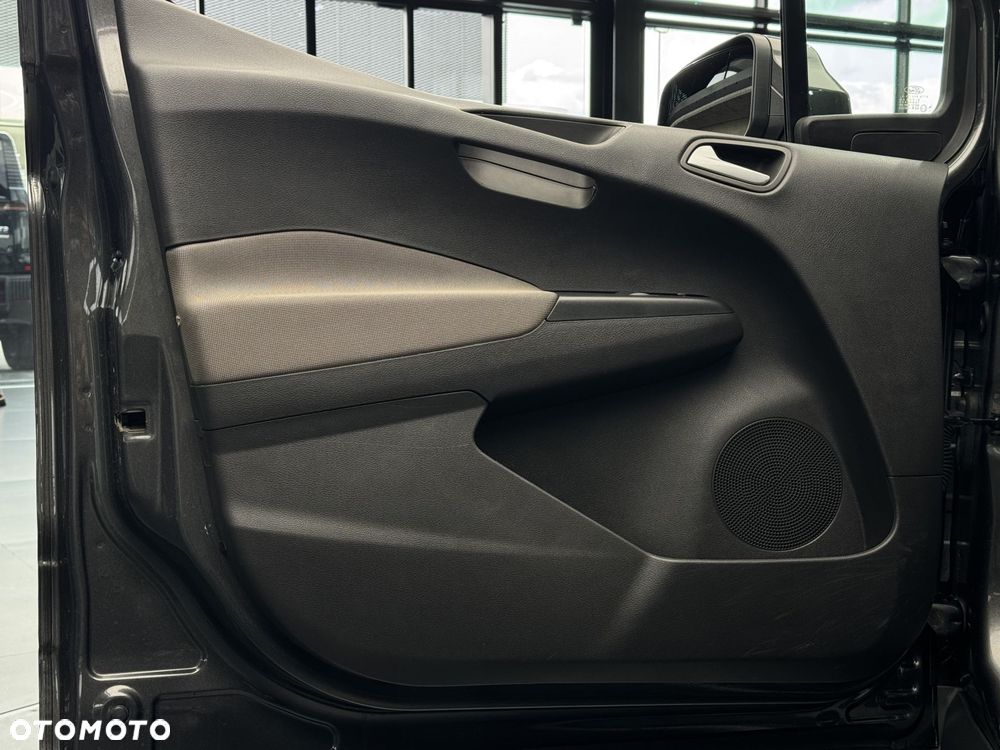 Ford Tourneo Courier 1.0 EcoBoost Titanium - 14