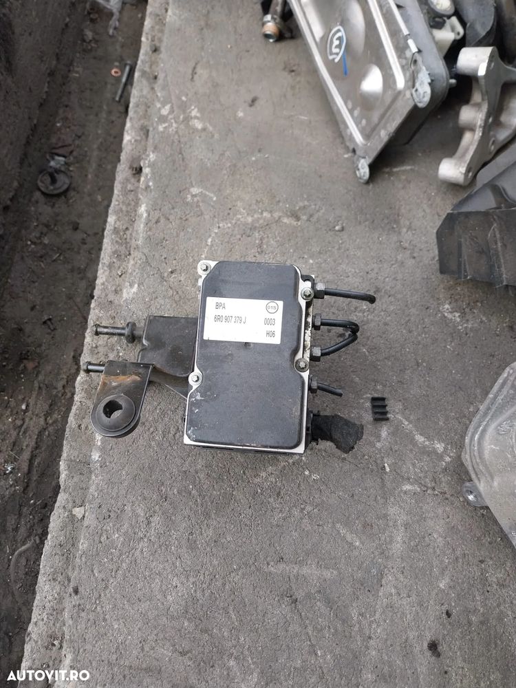 VAND POMPA ABS PENTRU SKODA FABIA 2, 1.4 TDI, COD: 6R0 907 379 J - 2