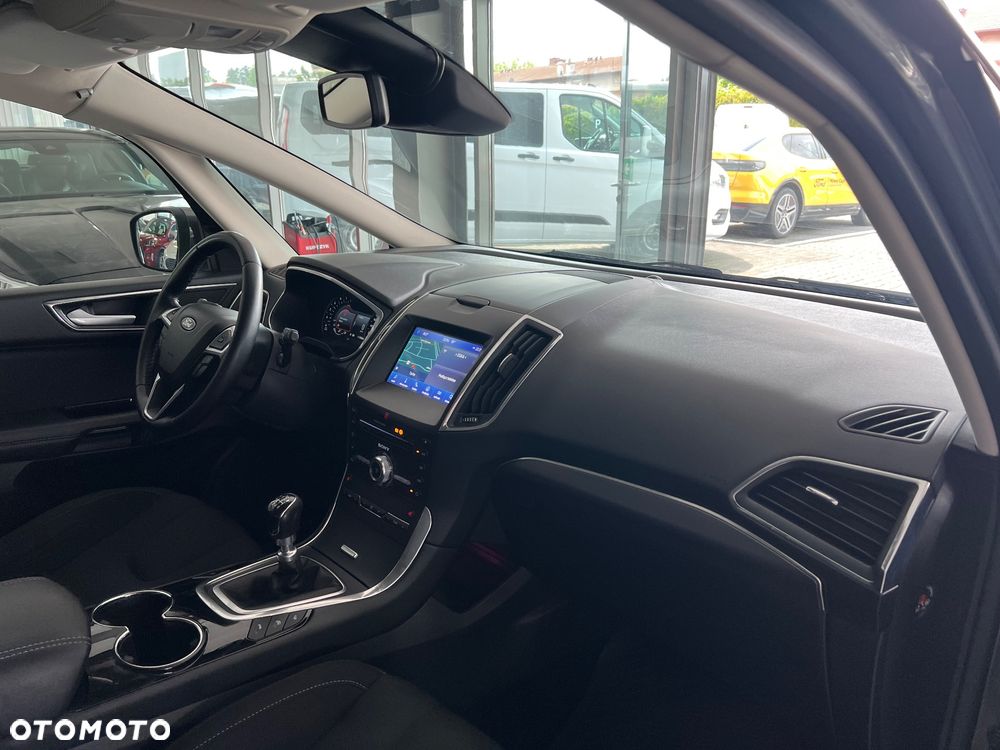 Ford S-Max 2.0 EcoBlue Titanium - 36