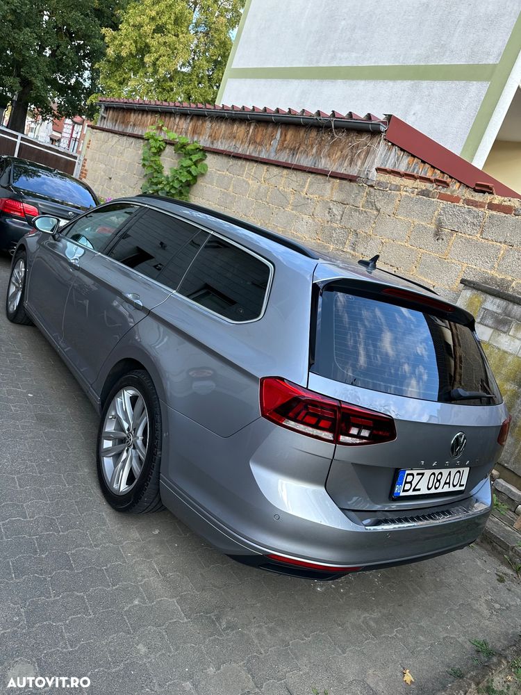 Volkswagen Passat 2.0 TDI SCR DSG Highline - 16