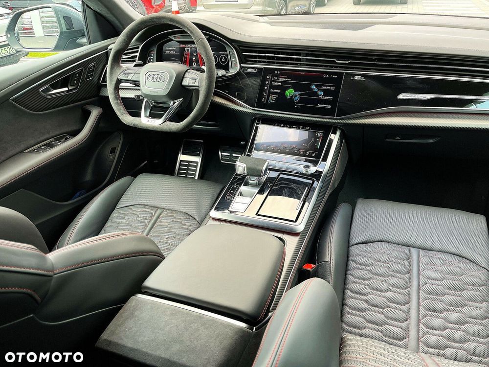 Audi RS Q8 - 20