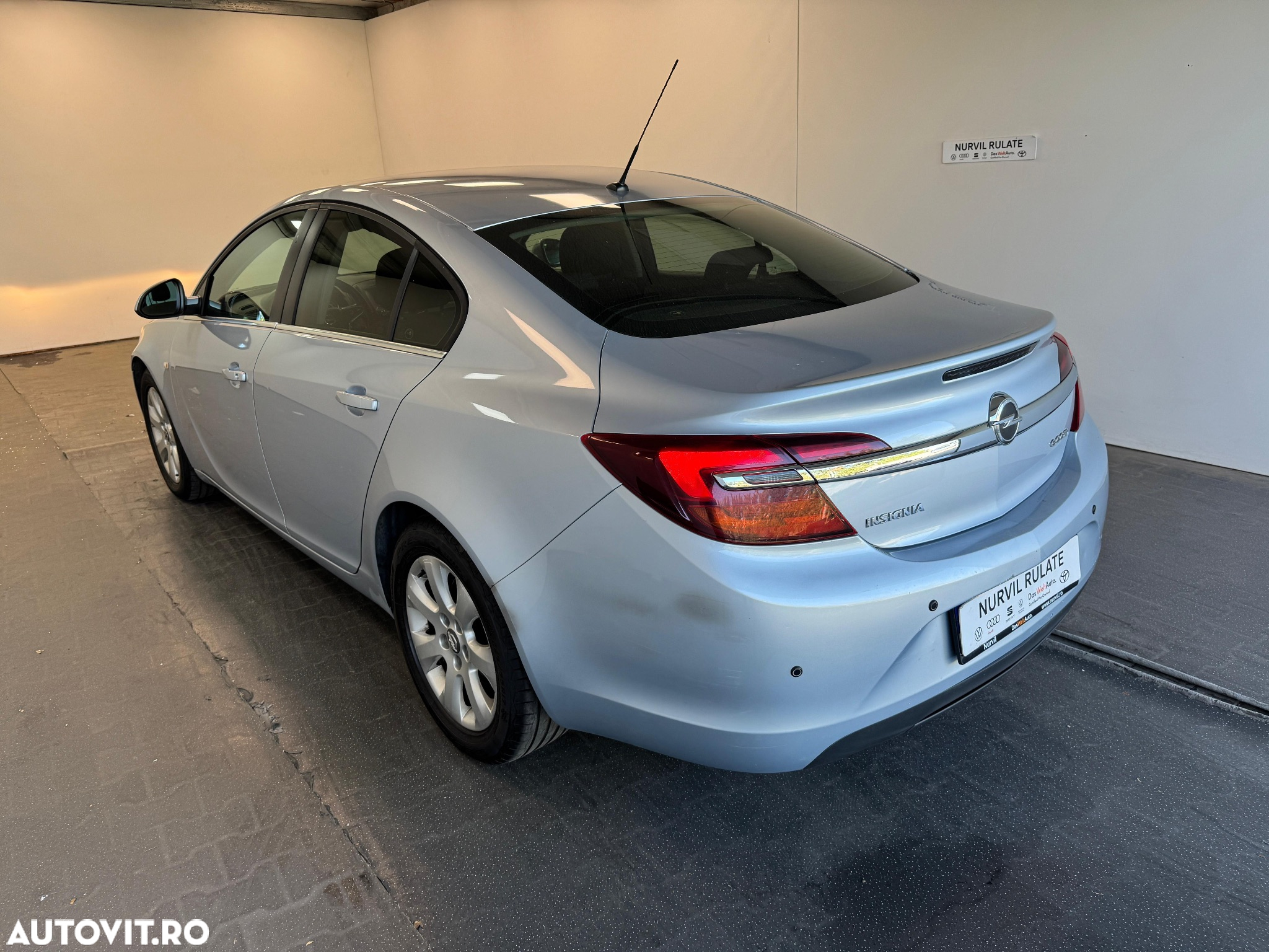 Opel Insignia 2.0 CDTI ECOTEC ECOFLEX Start/Stop Cosmo - 9