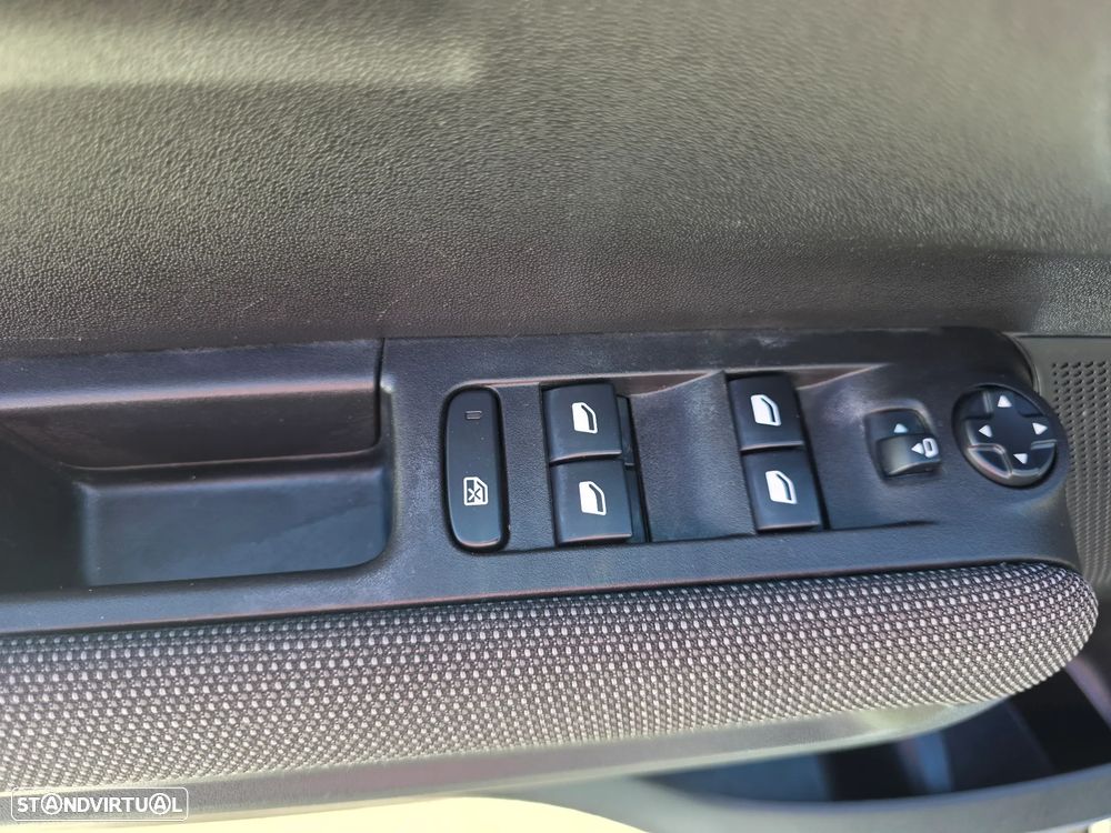 Citroën C3 Aircross PureTech 110 Stop & Start Shine - 25