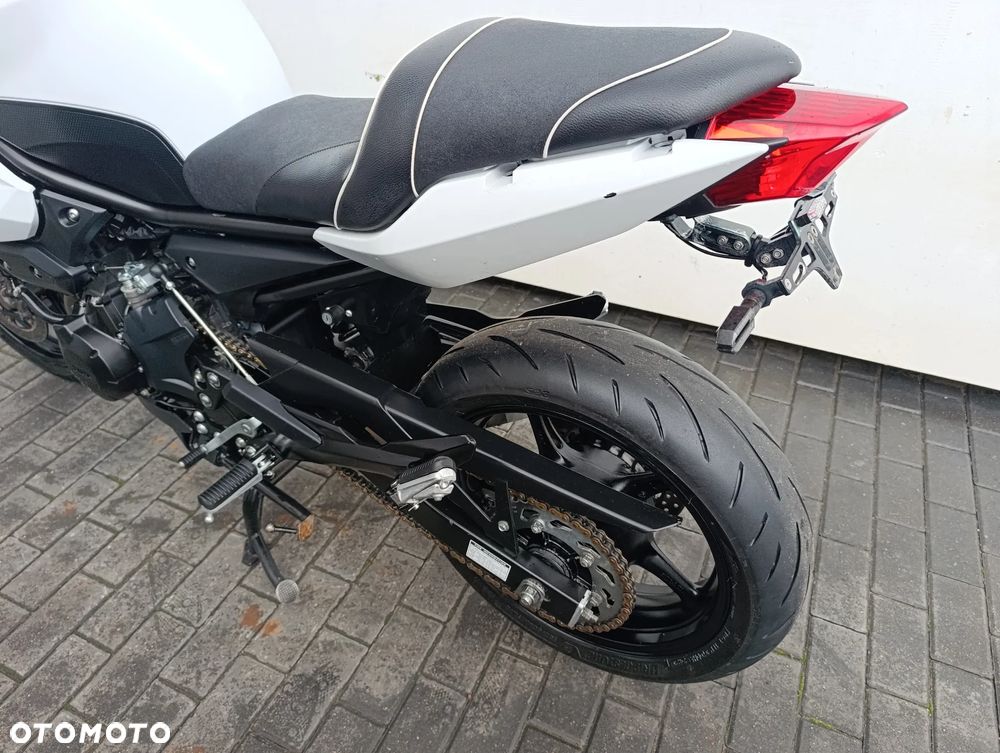 Yamaha XJ - 19