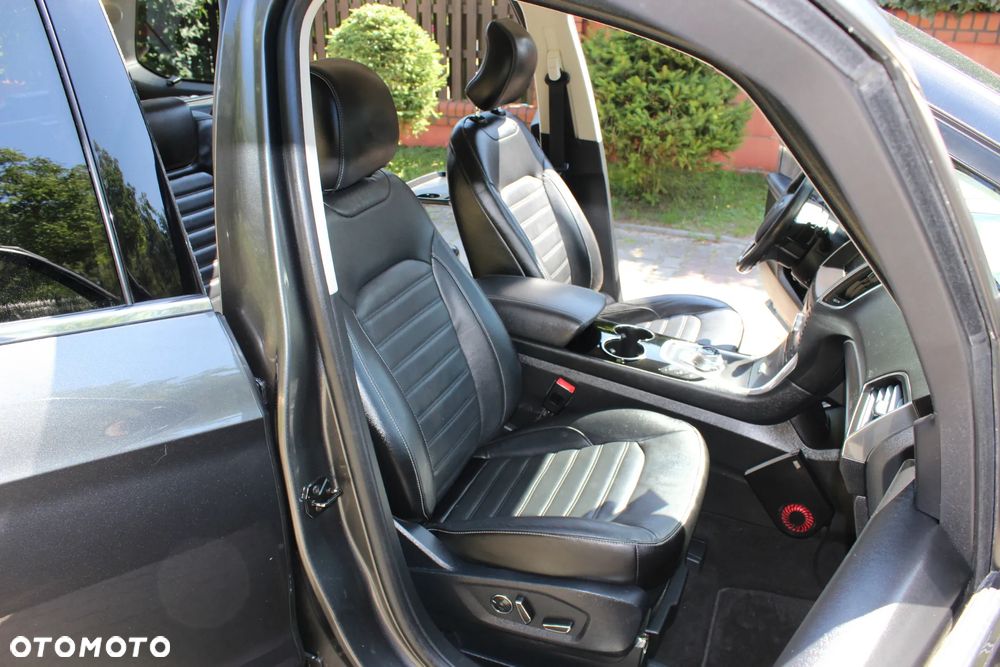 Ford S-Max 2.0 EcoBlue ST-Line - 35
