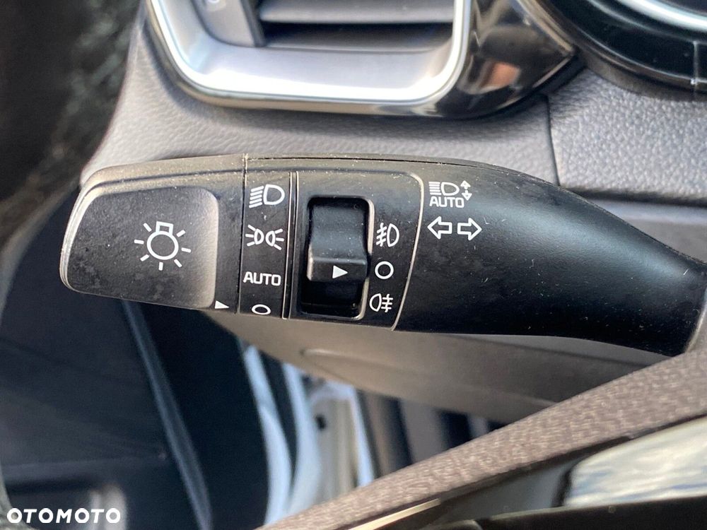 Kia XCeed - 21