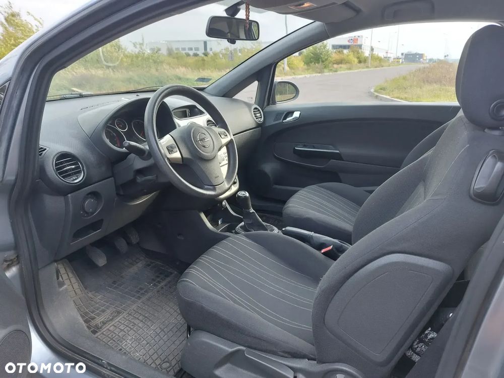 Opel Corsa 1.2 16V - 6