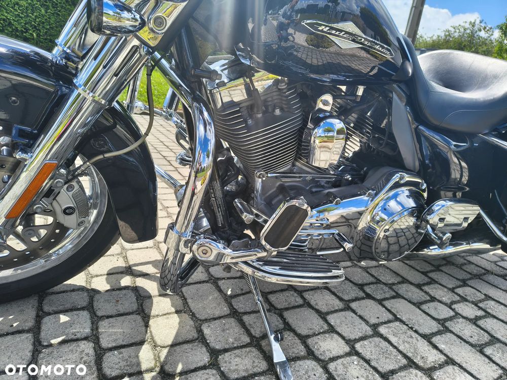Harley-Davidson Electra - 14