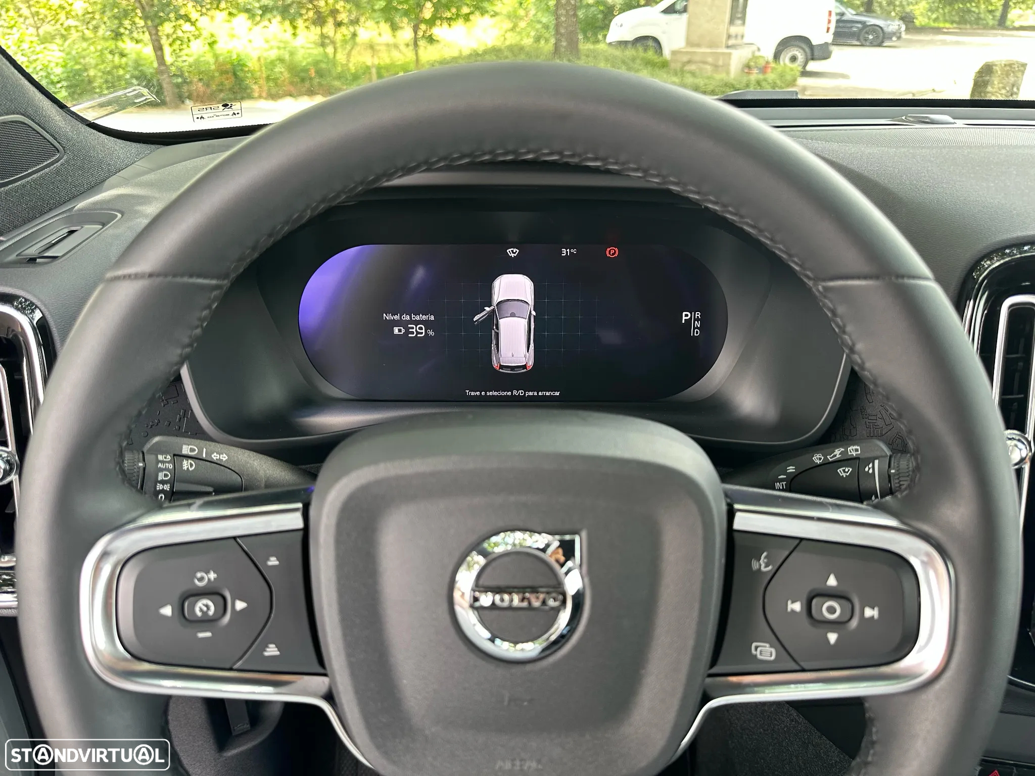 Volvo XC 40 Recharge Extended Range Plus - 23