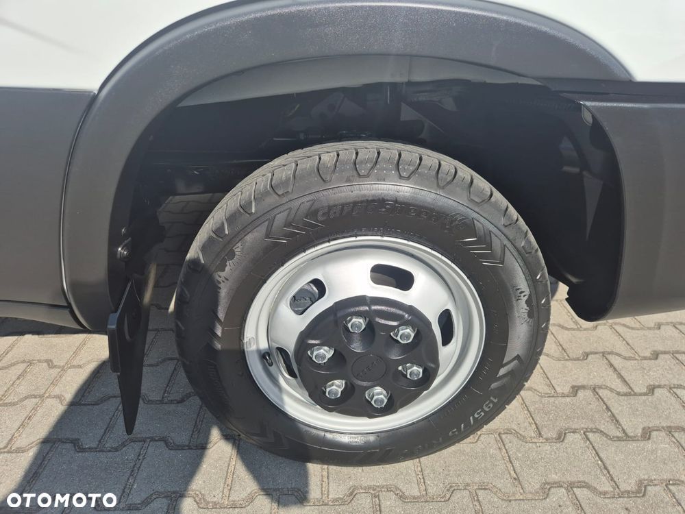 Iveco Daily - 22
