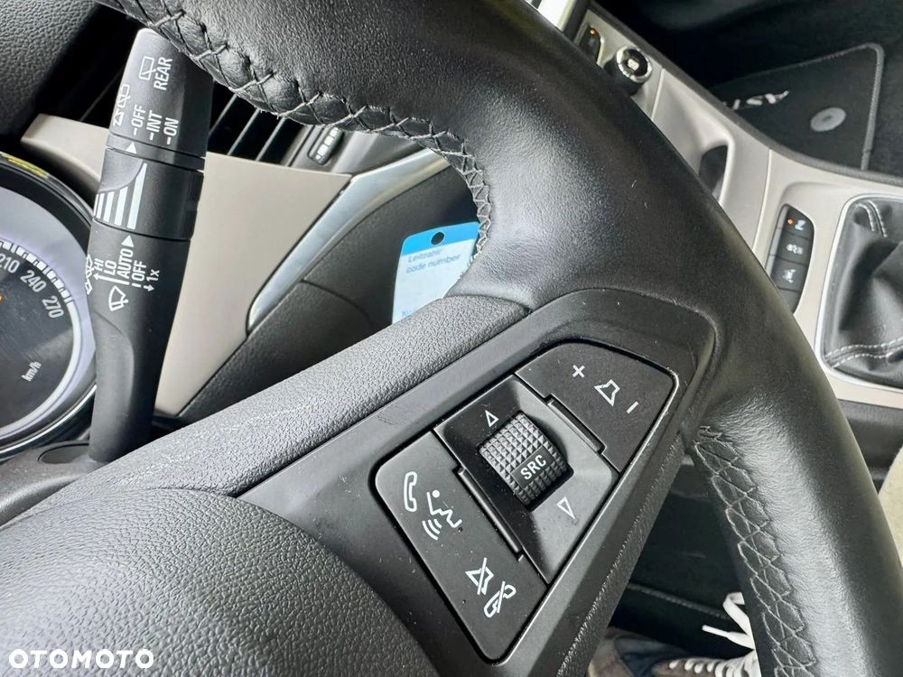 Opel Astra 1.4 Turbo Dynamic - 21