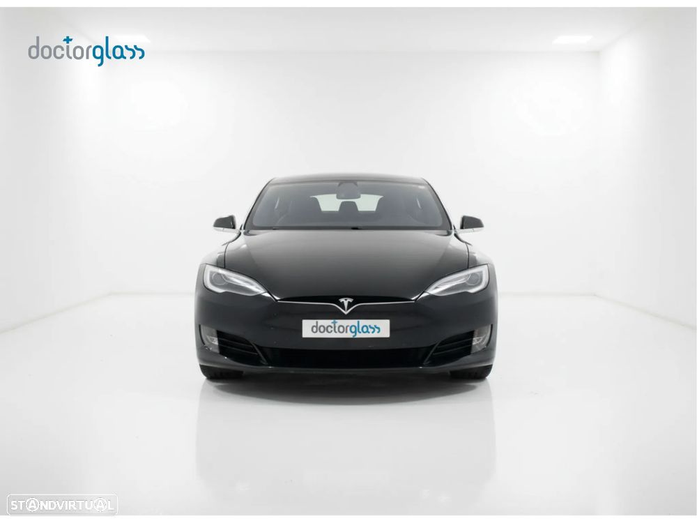 Tesla Model S 90D - 2