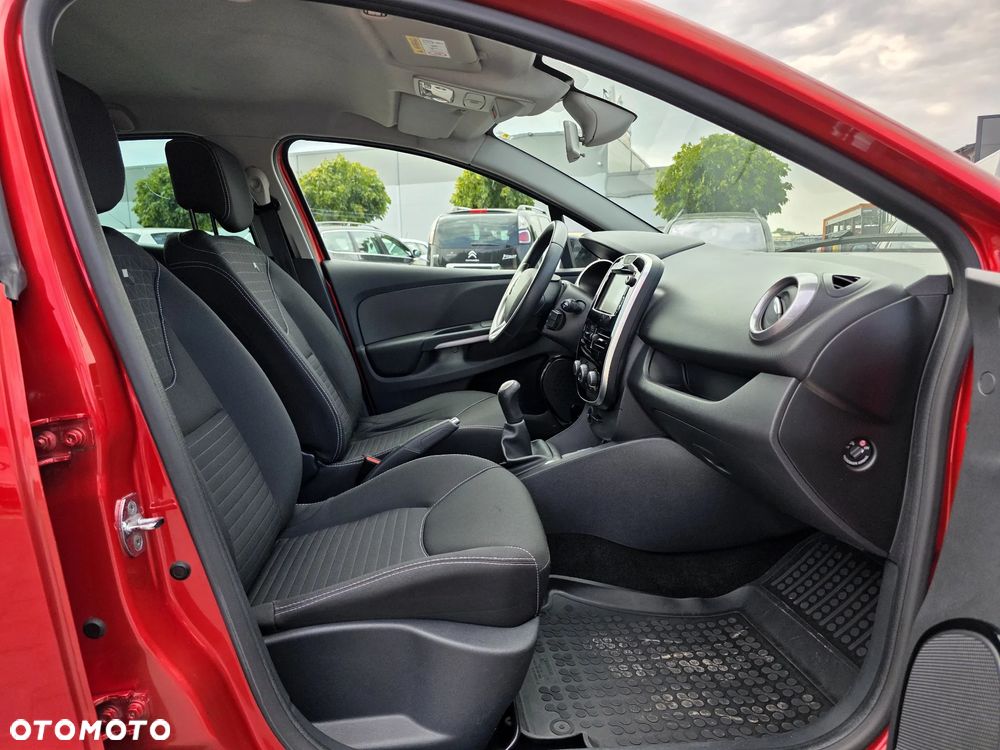 Renault Clio 1.2 16V Limited - 8