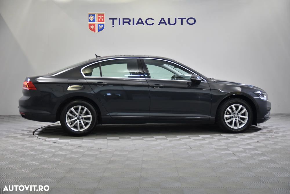 Volkswagen Passat - 7