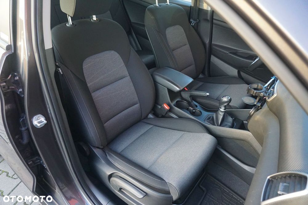 Hyundai Tucson 1.6 GDi Comfort 2WD - 16
