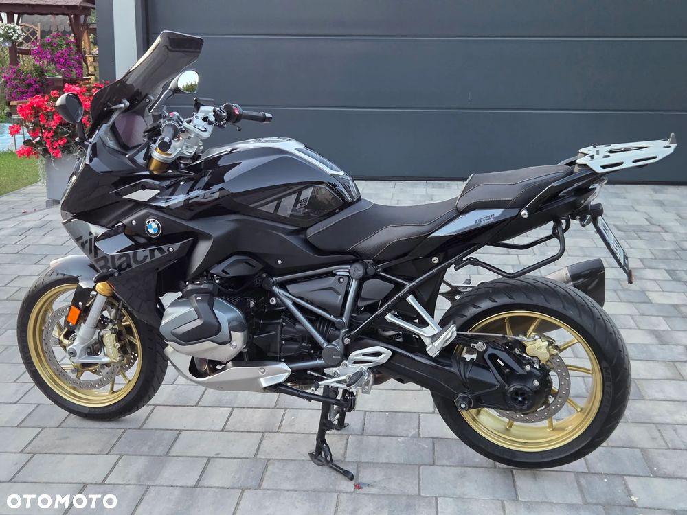 BMW R - 8