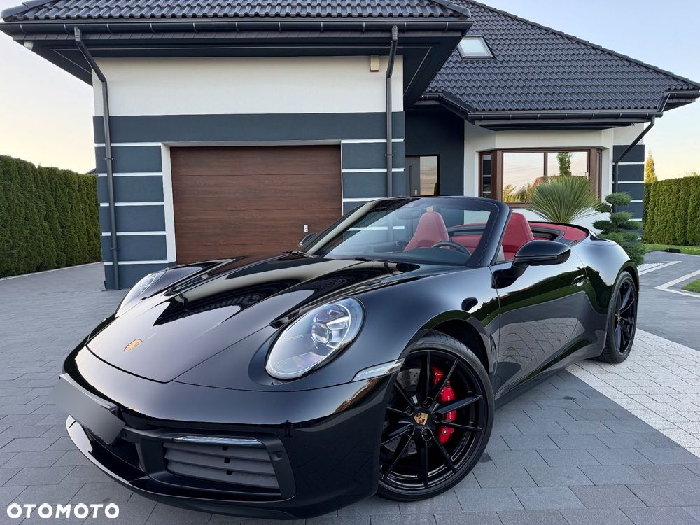 Porsche 911 Carrera 4S - 37