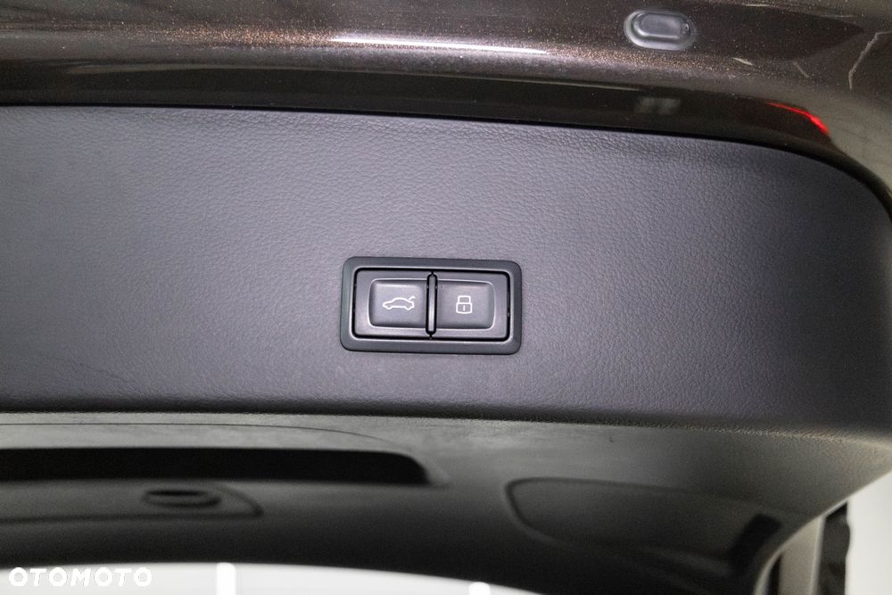Audi A6 Allroad - 27