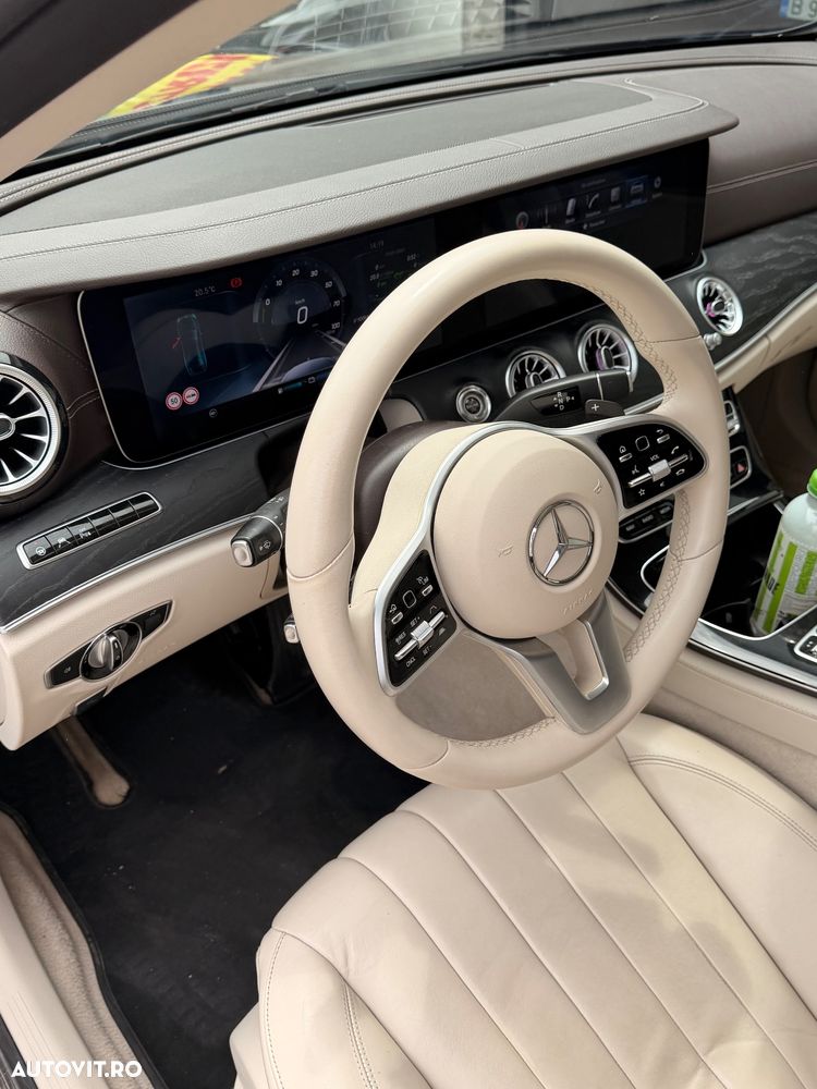 Mercedes-Benz E - 25