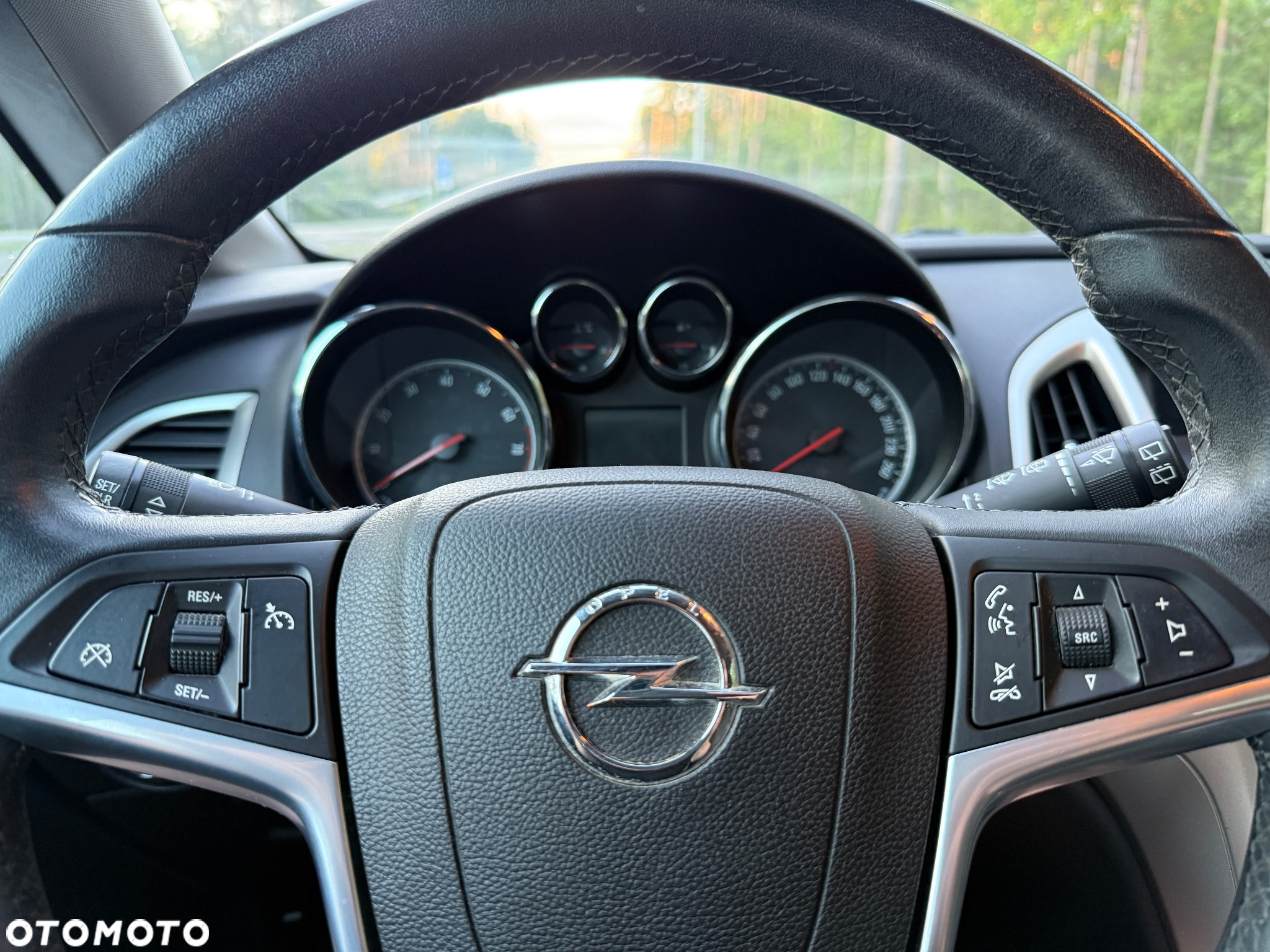 Opel Astra IV 1.4 T Cosmo - 16