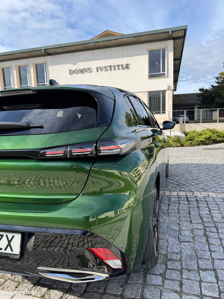 Peugeot e-308 Allure - 10