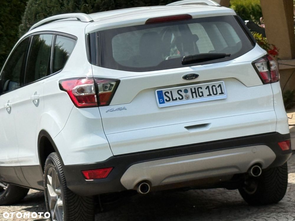 Ford Kuga 2.0 TDCi 4x4 Titanium - 8
