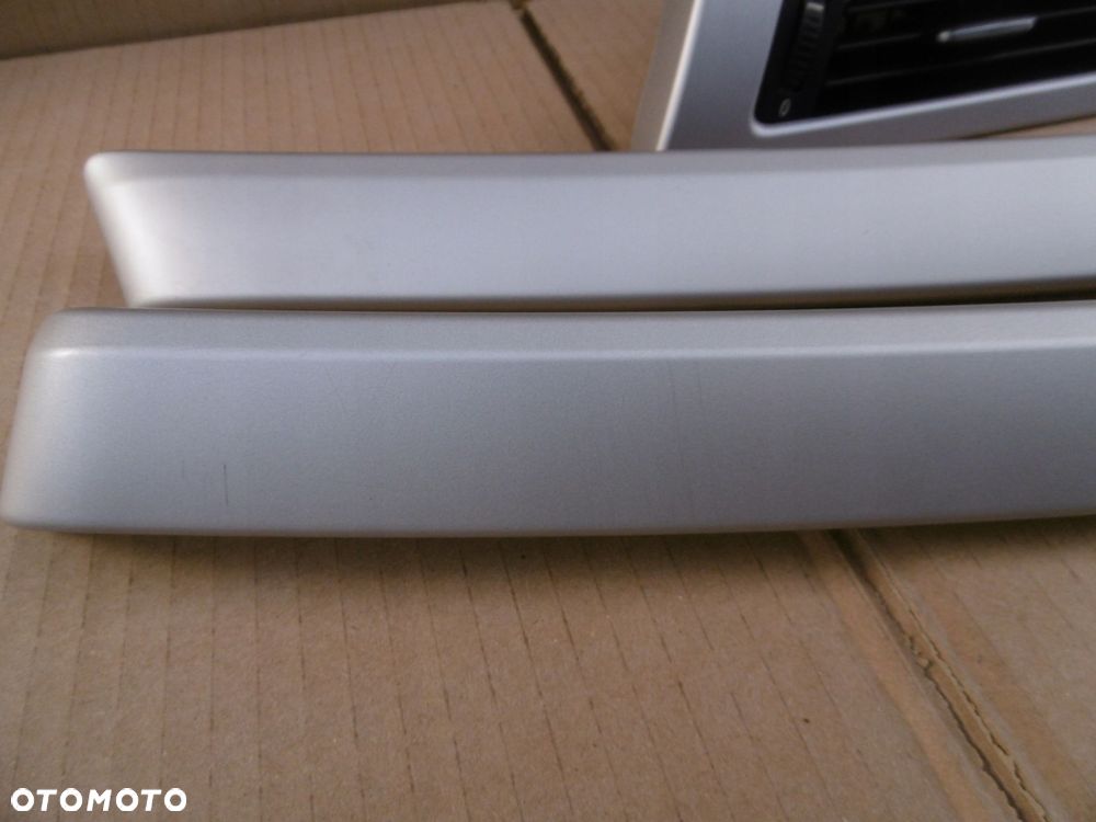 dekory listwy ozdobne wnętrza pod nawigację bmw e90 e91 lift 08-12 04cg - 13