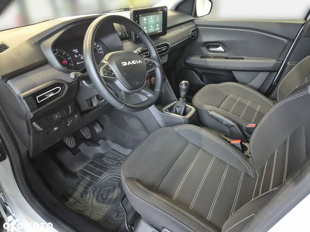 Dacia Jogger - 12