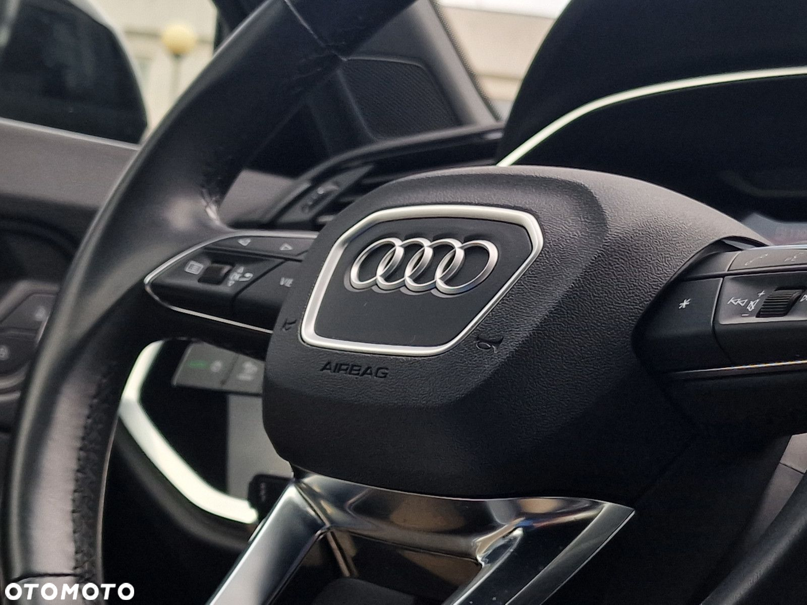 Audi Q3 40 TFSI Quattro S-Line S tronic - 35