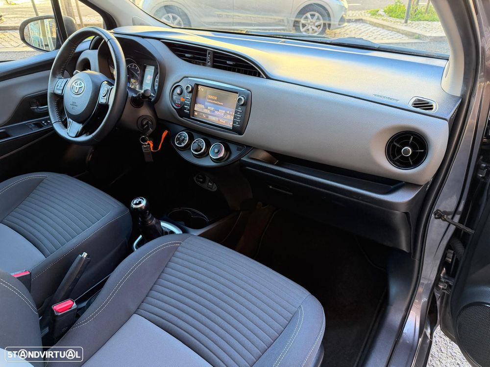 Toyota Yaris 1.0 VVT-i Comfort +PS Style+P.Techno - 12