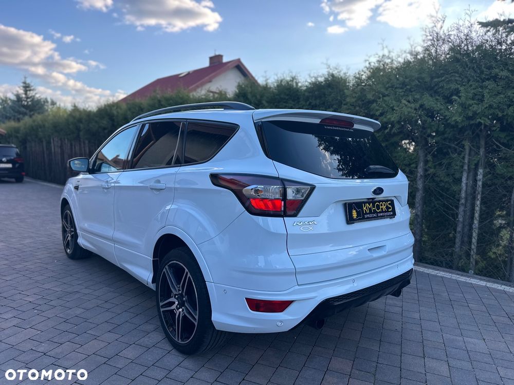 Ford Kuga 2.0 TDCi 2x4 ST-Line - 21