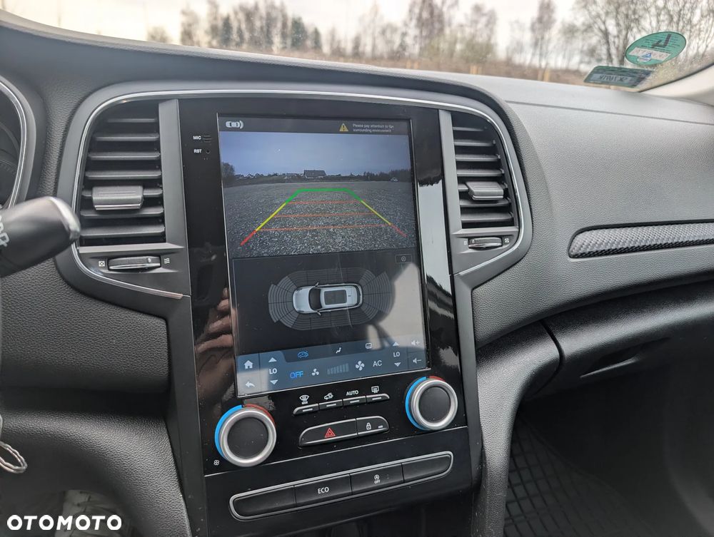 Renault Megane 1.3 TCe FAP Life - 8