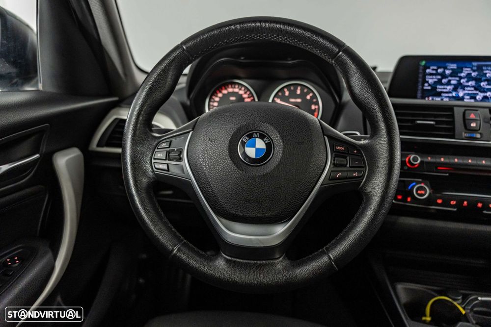 BMW 116 d Line Sport - 18