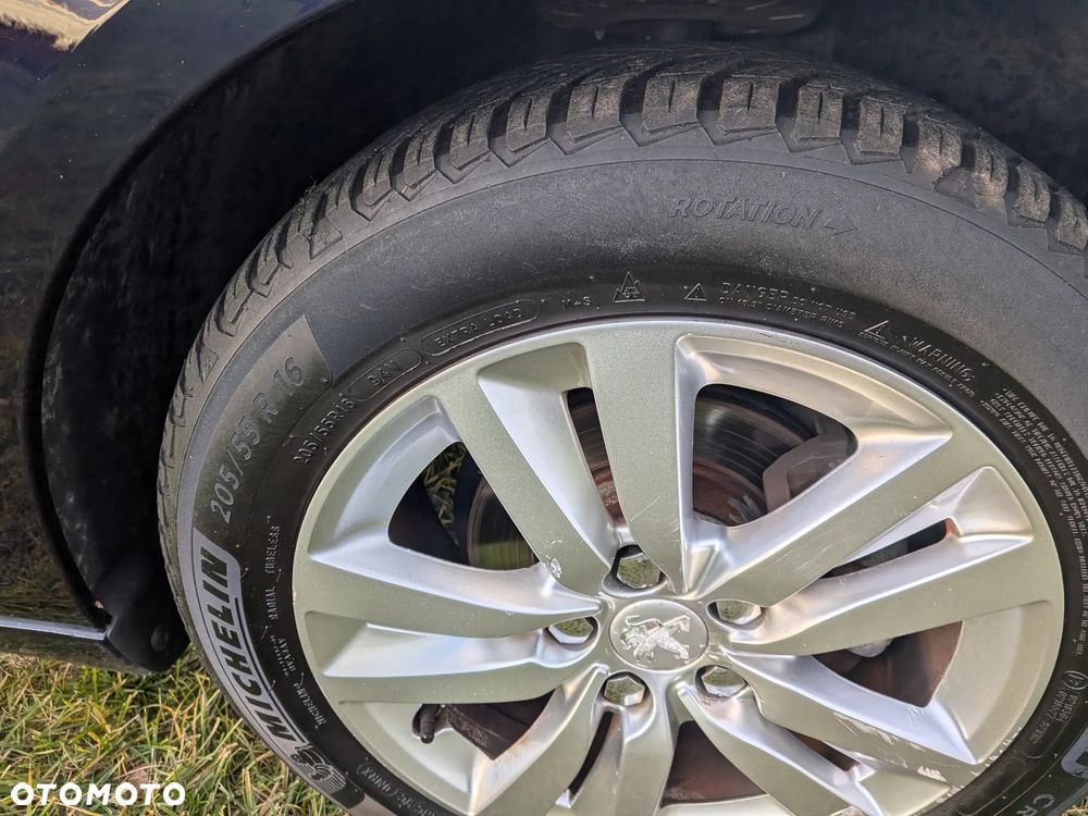 Peugeot 308 - 18