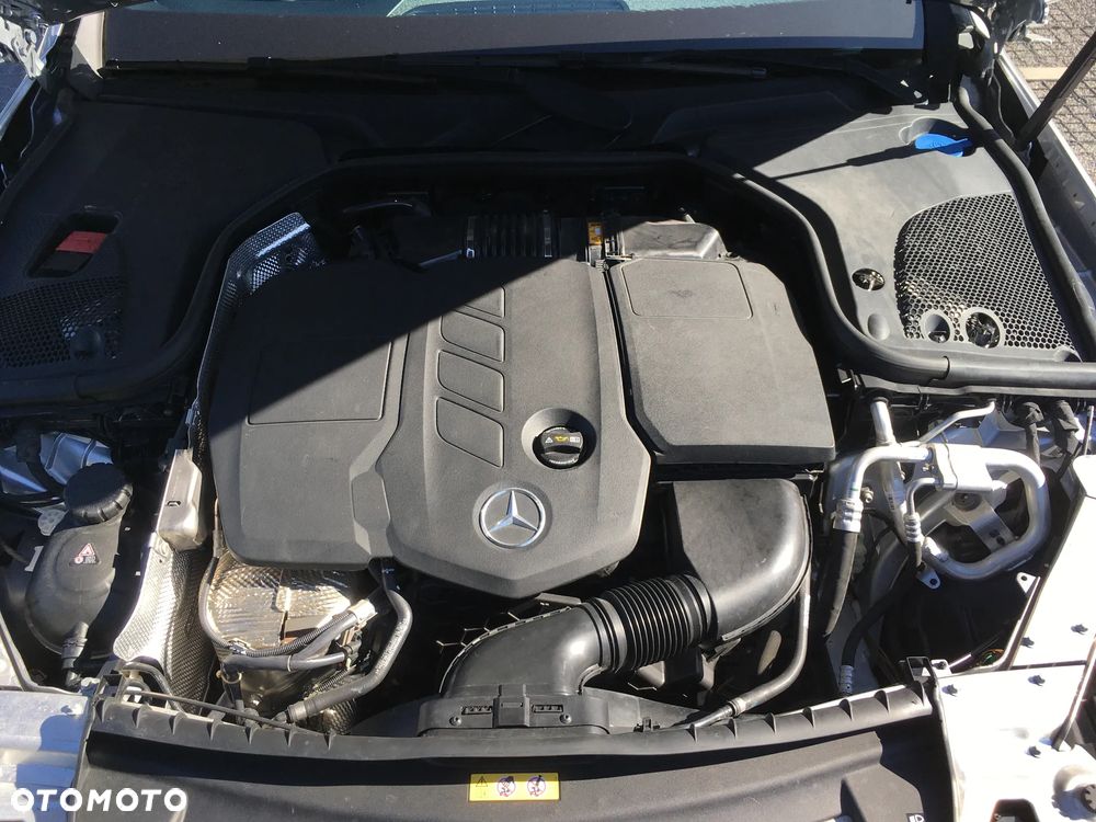 Mercedes-Benz Klasa E 220 d 9G-TRONIC Avantgarde - 27