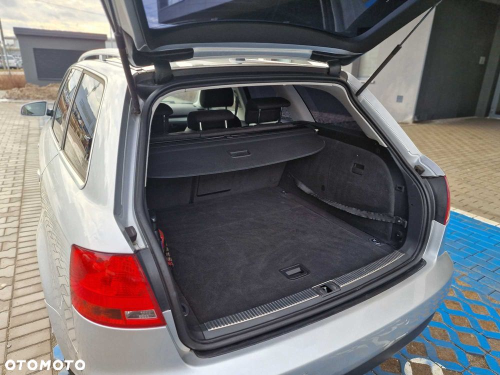 Audi A4 Avant - 8