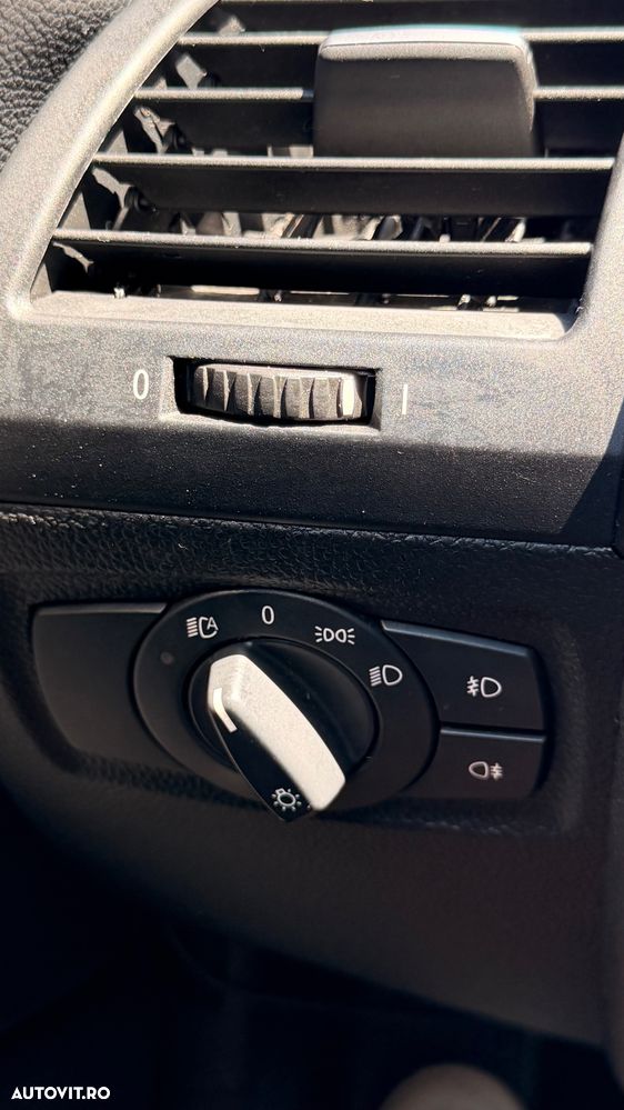 BMW Seria 1 116i - 28