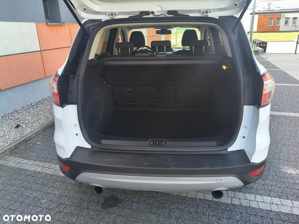 Ford Kuga 1.5 EcoBoost 2x4 Trend - 22