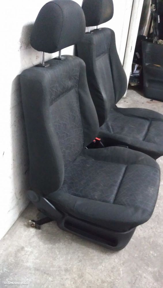 Estofos Da Frente Volkswagen Polo Classic (6V2) - 4