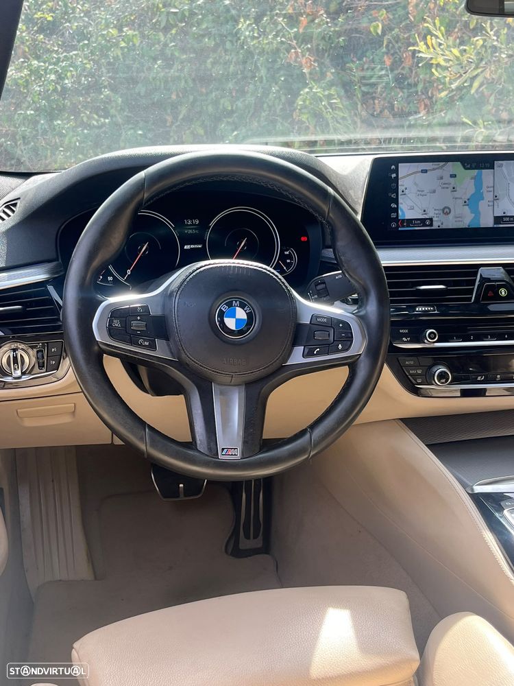 BMW 530 e iPerformance Pack M - 12