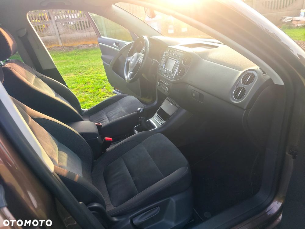 Volkswagen Tiguan 2.0 TDI DPF 4Motion Life - 14