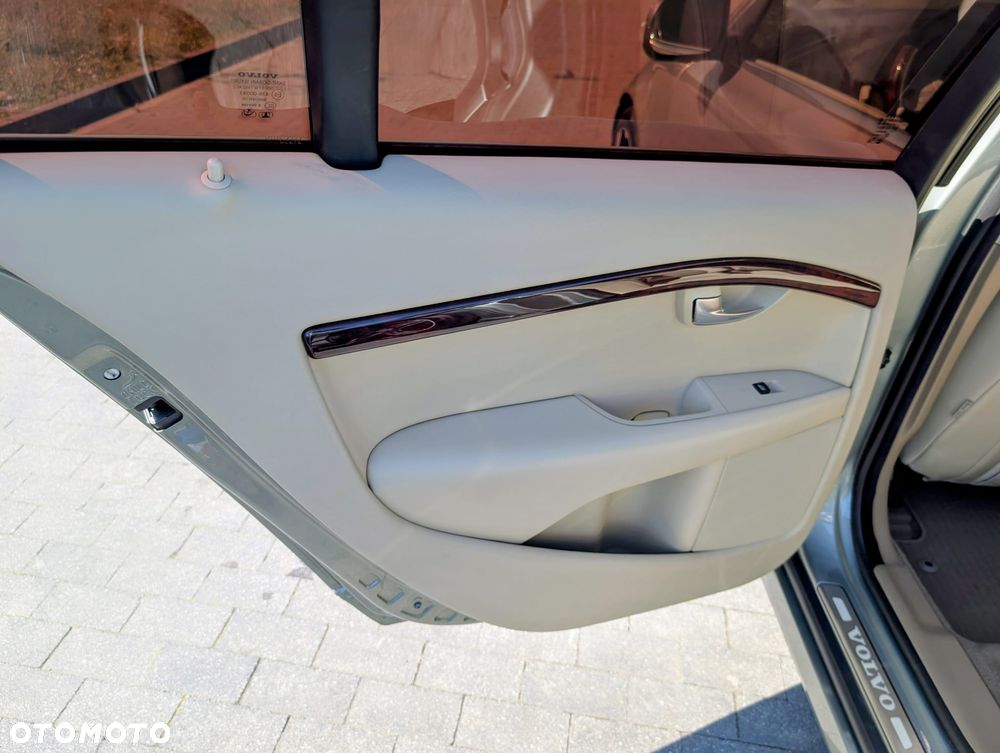Volvo S80 2.4D5 Summum - 18