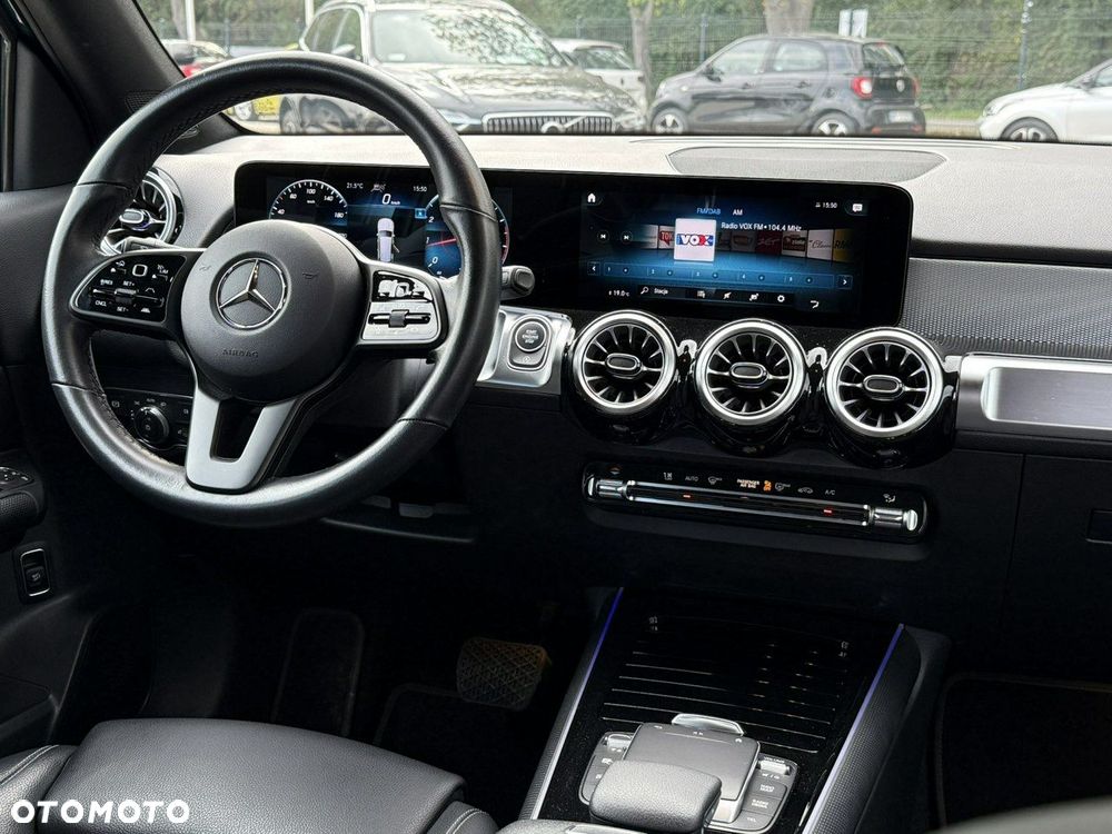 Mercedes-Benz GLB 200 7G-DCT - 25