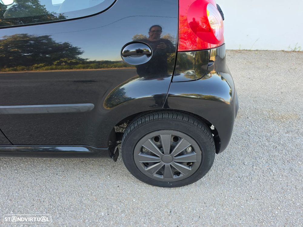 Peugeot 107 1.0 Trendy - 8