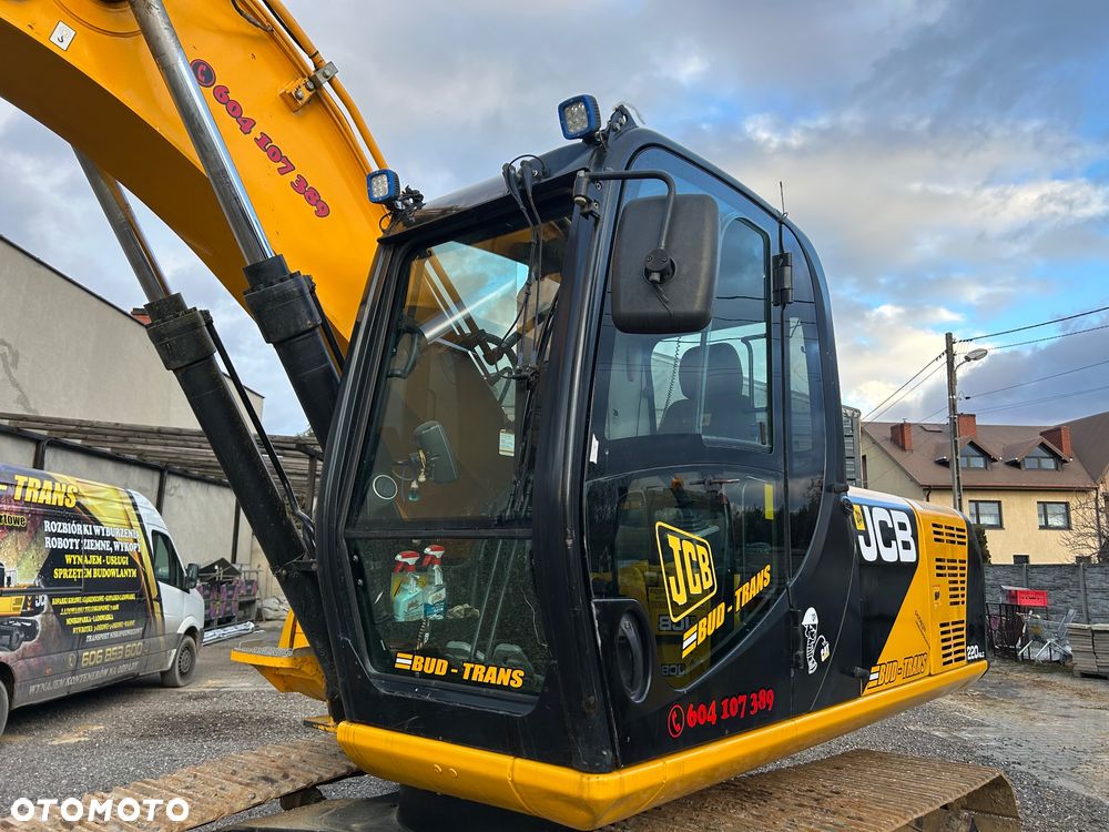 JCB JS220 - 3