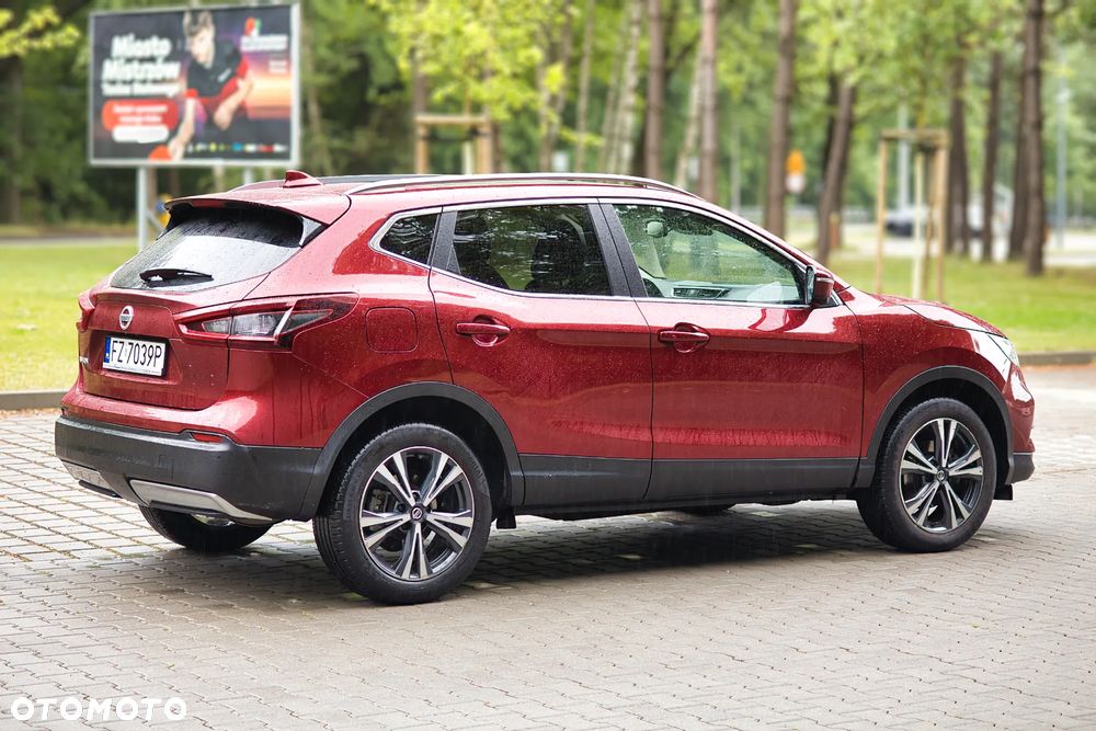 Nissan Qashqai - 4